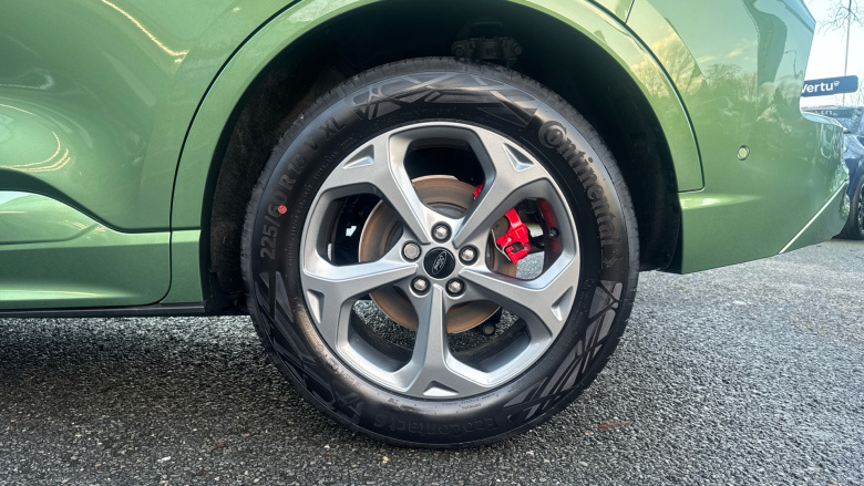 Ford Kuga 2.5 FHEV ST-Line 5dr CVT Hybrid Estate